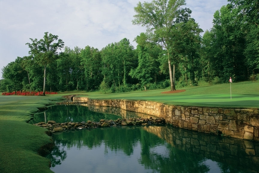 Golf Vacation Package - Great Waters Golf Course