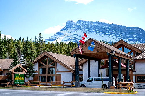 Banff-Accommodation expedition-Banff Rocky Mountain