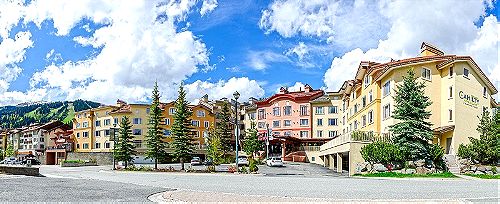 Sun Peaks-Accommodation travel-Stay Ski Nancy Greene s Cahilty Lodge
