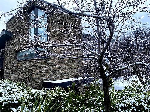 Queenstown-Accommodation outing-Stay Ski Queenstown Park Boutique Hotel