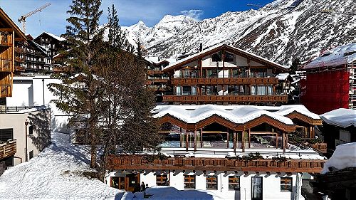 Saas Fee-Accommodation vacation-Ski Experience Switzerland