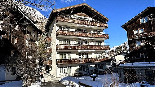 Zermatt-Accommodation tour-Ski Switzerland - Zermatt