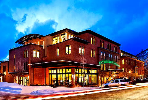 Aspen Snowmass-Accommodation trip-Stay Ski Limelight Hotel Aspen