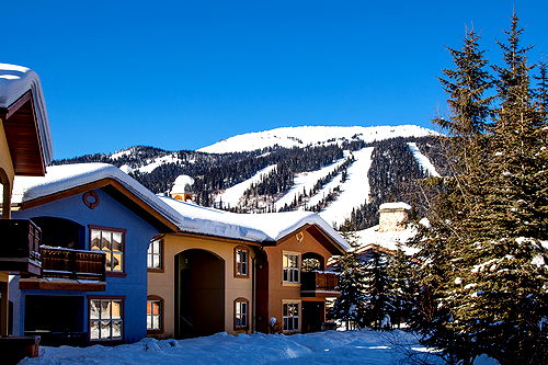 Sun Peaks-Accommodation Per Room expedition-Family Deal Crystal Forest