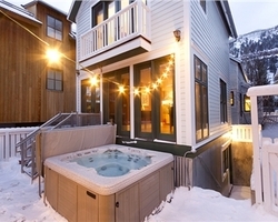 Telluride-Lodging vacation-Cassidys Quarter 3br HOME