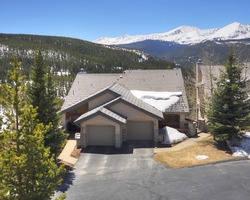 Breckenridge-Lodging outing-Charter ridge 4 Bdr Townhome Temp off 