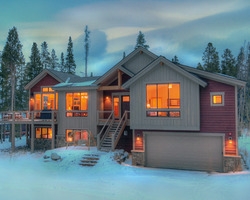 Breckenridge-Lodging vacation-Lone Hand Lodge HOME 4 bedrooms Temp off 